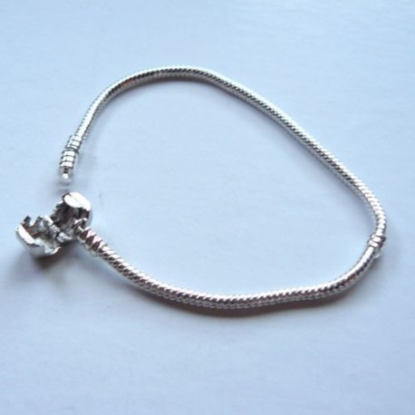 Bracelet style Pandora Fermoir clip 20 cm argenté clair